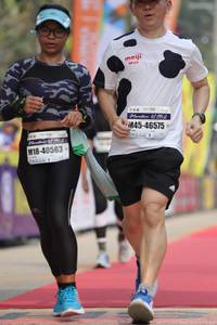 BIB: 12192, 46575, 40563
                            <button type="button" onclick="openModal(8218910)" class="btn btn-primary btn-sm float-right btn-popup" data-toggle="modal" data-target=".modal-high-quality">
                        <i class="fas fa-shopping-cart"></i> Add to Cart
                    </button>
                                            <button type="button" onclick="isThisMe(8218910, true)" class="btn btn-success btn-sm float-right btn-popup btn-isme hidden" data-toggle="tooltip" data-placement="bottom" title="นี่คือรูปของคุณใช่ไหม คลิกที่นี่เพื่อเอาเข้าอัลบั้ม">
                        <i class="fas fa-plus"></i> Add to album
                    </button>
                    <button type="button" onclick="isThisMe(8218910, false)" class="btn btn-warning btn-sm float-right btn-popup btn-isnotme hidden">
                        <i class="fas fa-ban"></i> Remove from album
                    </button>